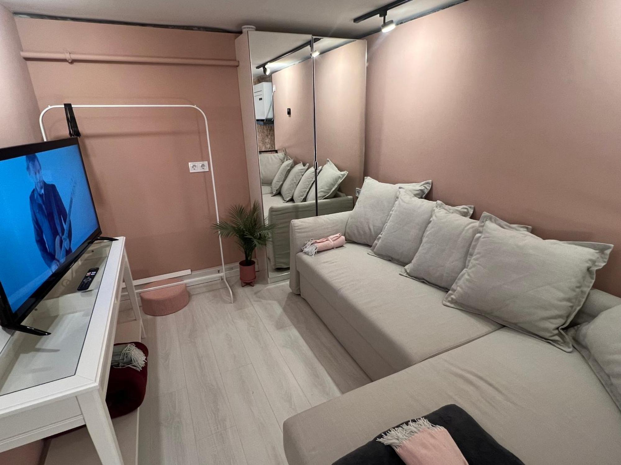 Apartament Pink42 Ministudio2 *